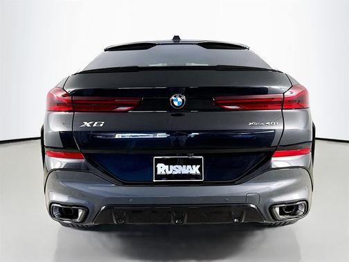 2026 BMW X6 xDrive40i