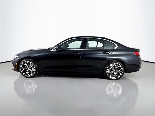 2025 BMW 330 330i