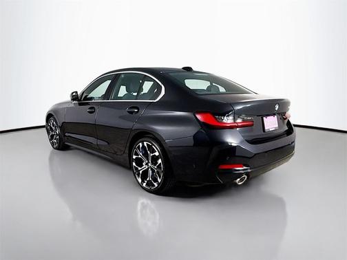 2025 BMW 330 330i