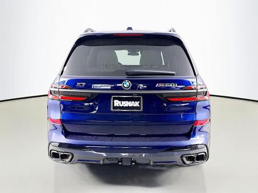 2026 BMW X7 M60i