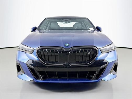 2026 BMW i5 xDrive40