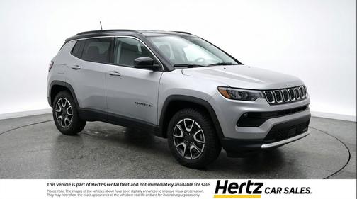 Silver Zynith Metallic Clearcoat 2025 Jeep Compass Trailhawk