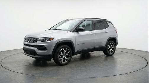 Silver Zynith Metallic Clearcoat 2025 Jeep Compass Limited