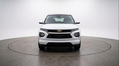 Summit White 2025 Chevrolet Trailblazer LT