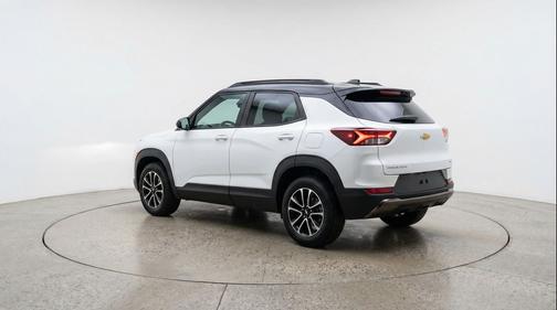 Summit White 2025 Chevrolet Trailblazer LT