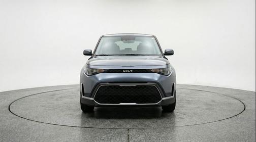 Gravity Gray 2025 Kia Soul LX