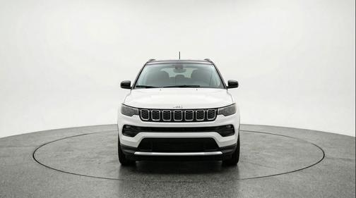 Bright White Clearcoat 2025 Jeep Compass Limited