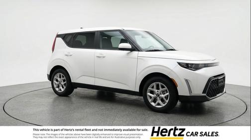 Snow White Pearl 2025 Kia Soul LX