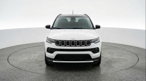 Bright White Clearcoat 2025 Jeep Compass Limited