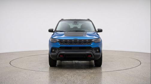 Hydro Blue Pearlcoat 2025 Jeep Compass Trailhawk