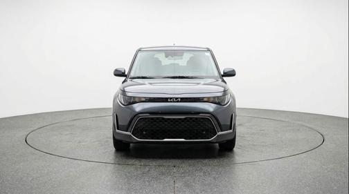 Gravity Gray 2025 Kia Soul LX