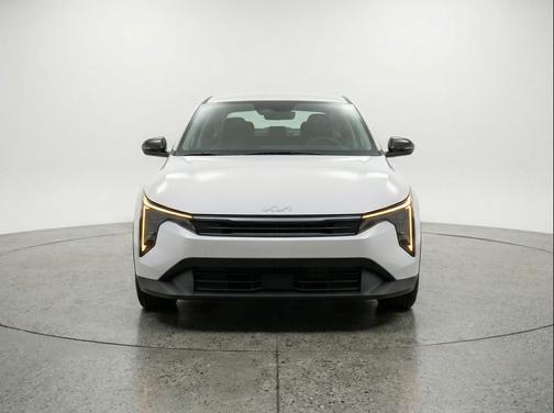 Morning Haze 2025 Kia K4 LXS