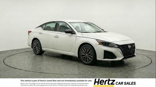 Glacier White 2025 Nissan Altima SV FWD
