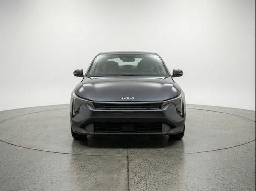 Interstellar Gray 2025 Kia K4 LXS