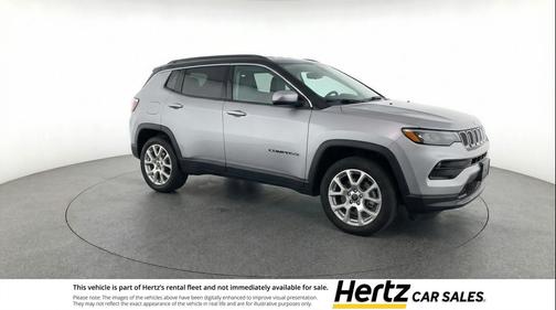Silver Zynith Metallic Clearcoat 2025 Jeep Compass Limited