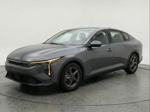 Interstellar Gray 2025 Kia K4 LXS