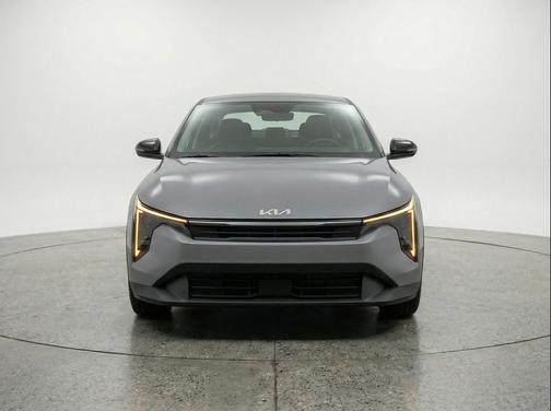 Interstellar Gray 2025 Kia K4 LXS