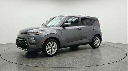 Gravity Gray 2025 Kia Soul LX