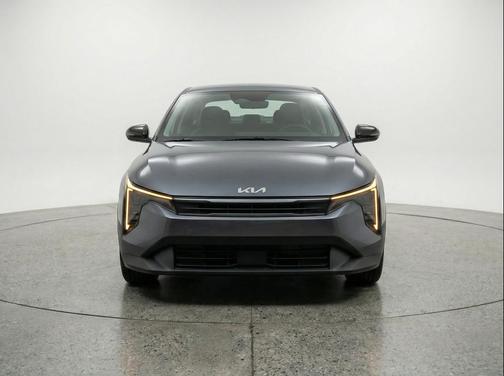 Interstellar Gray 2025 Kia K4 LXS