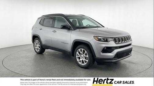 Silver Zynith Metallic Clearcoat 2025 Jeep Compass Limited