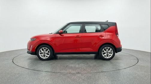 Inferno Red 2025 Kia Soul LX