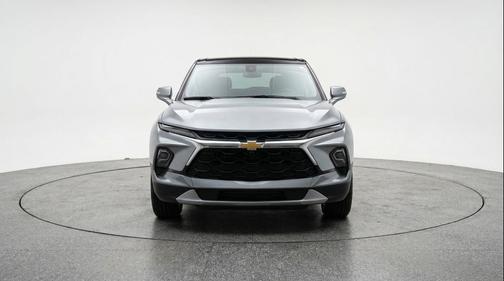 Sterling Gray Metallic 2025 Chevrolet Blazer 2LT