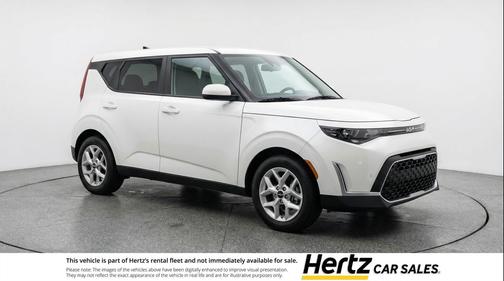Snow White Pearl 2025 Kia Soul LX