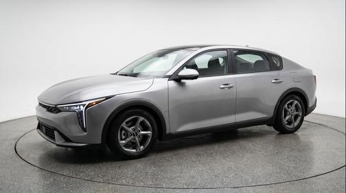 Steel Gray 2025 Kia K4 LXS