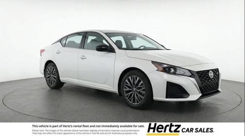 Glacier White 2025 Nissan Altima SV FWD