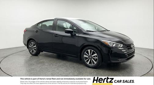 Super Black 2025 Nissan Versa 1.6 SV