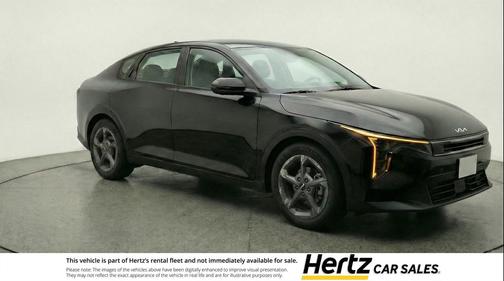 Aurora Black Pearl 2025 Kia K4 LXS