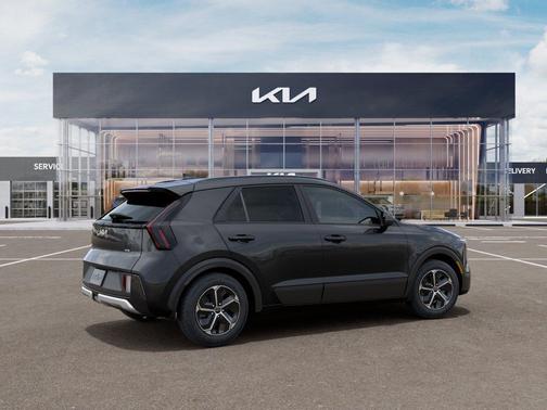 Gray 2027 Kia Niro LX