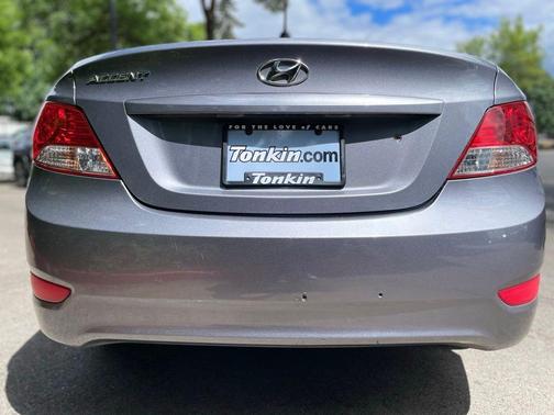 Triathlon Gray Metallic 2014 Hyundai Accent GLS