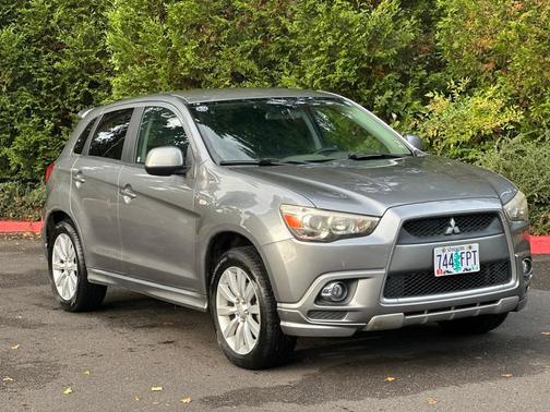 2011 Mitsubishi Outlander Sport SE