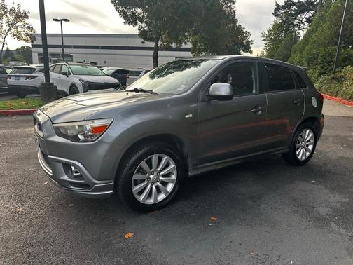 2011 Mitsubishi Outlander Sport SE