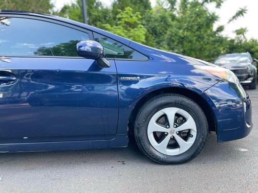 Nautical Blue Metallic 2015 Toyota Prius Two
