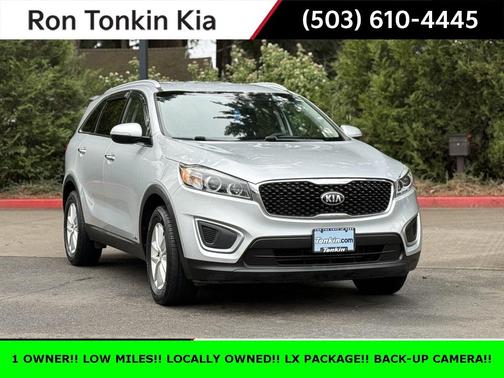 2017 Kia Sorento LX