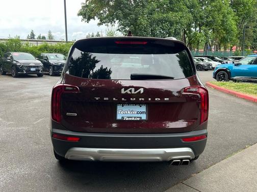 2022 Kia Telluride S