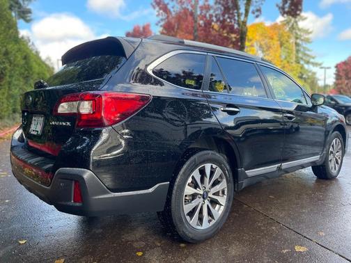 2018 Subaru Outback 2.5i Touring