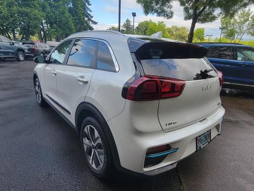2022 Kia Niro EV EX