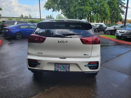 2022 Kia Niro EV EX