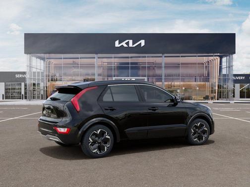 Aurora Black Pearl 2026 Kia Niro EV Wind