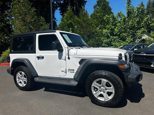 2020 Jeep Wrangler Sport