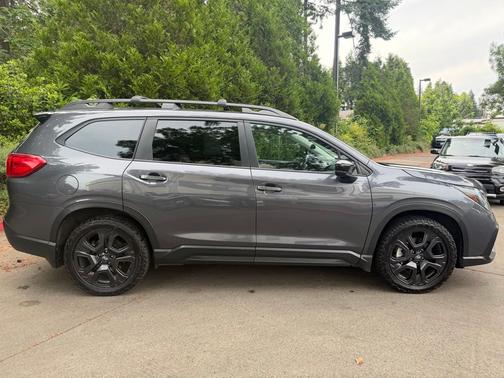 Magnetite Gray Metallic 2024 Subaru Ascent Onyx Edition