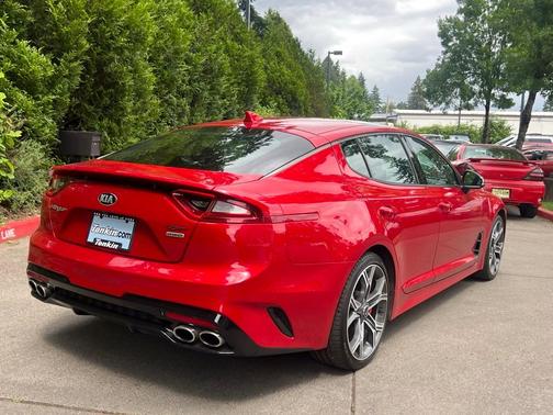 2018 Kia Stinger GT2