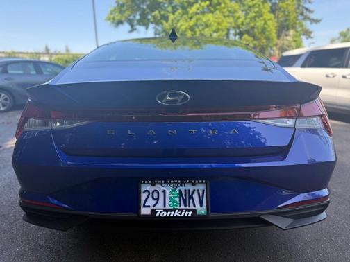 2022 Hyundai ELANTRA SEL