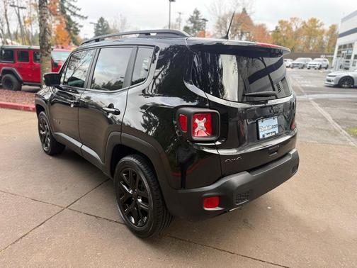 2022 Jeep Renegade Altitude