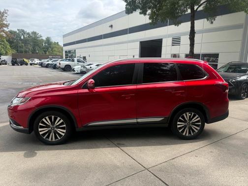 2020 Mitsubishi Outlander SEL