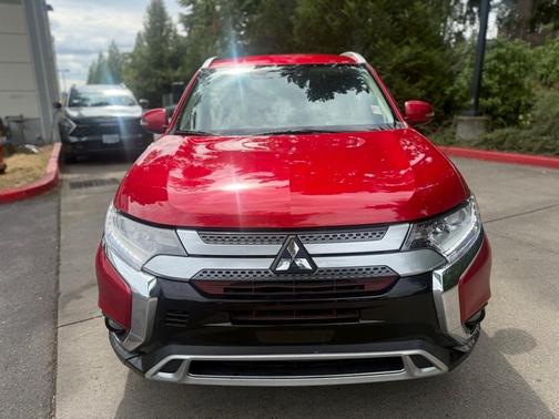 2020 Mitsubishi Outlander SEL