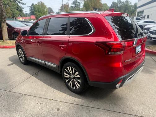 2020 Mitsubishi Outlander SEL